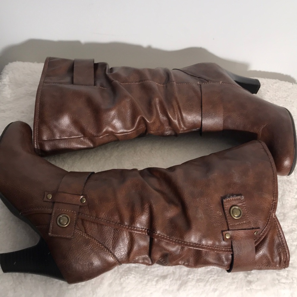 ‼️Firm Price‼️Brown Heeled Boots sz 8.5